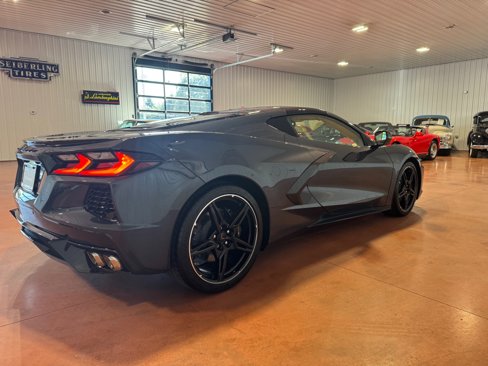 Used 2020 Chevrolet Corvette Stingray Premium Cpe w/ 3LT Preferred Equipment Group image 8