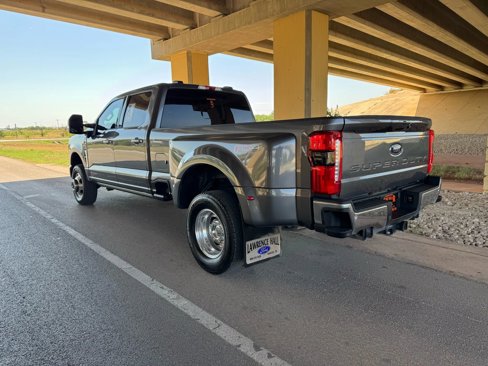 Used 2024 Ford F350 Lariat w/ Lariat Ultimate Package image 5