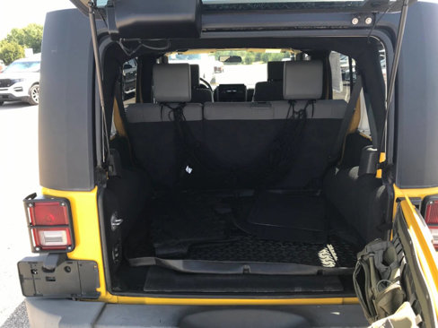 Used 2009 Jeep Wrangler Unlimited X image 31