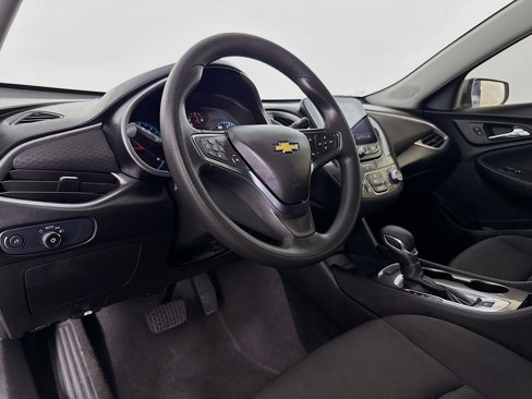 Used 2025 Chevrolet Malibu LS image 22