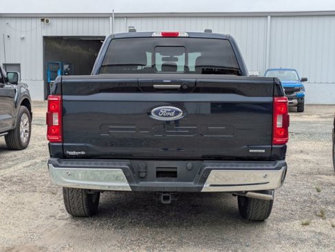 Certified 2022 Ford F150 XLT w/ Equipment Group 302A High image 4