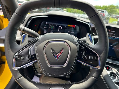 Used 2025 Chevrolet Corvette Z06 image 15