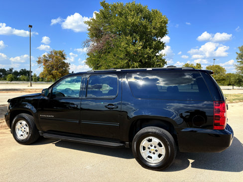 Used 2013 Chevrolet Suburban LS w/ Convenience Package 1 image 3
