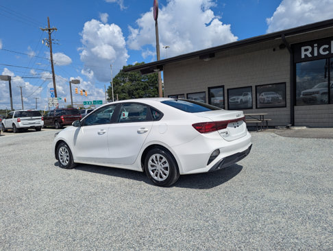 Used 2022 Kia Forte Sedan image 9