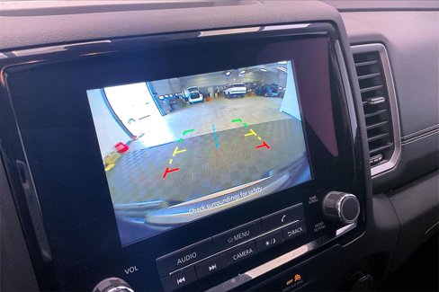 Used 2024 Nissan Frontier SV image 21