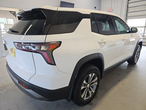 New 2026 Chevrolet Equinox LT w/ Convenience Package II image 4