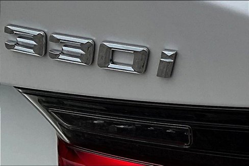 Used 2024 BMW 330i Sedan image 43