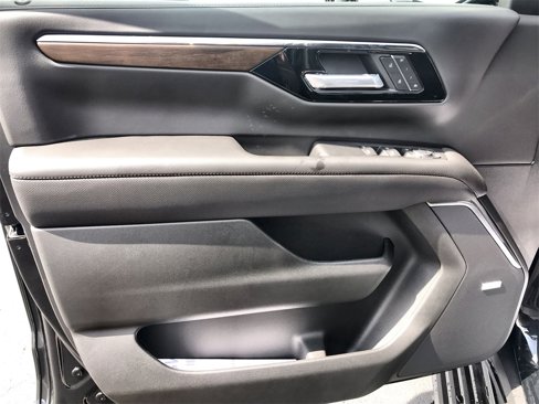 New 2026 Chevrolet Tahoe High Country image 13