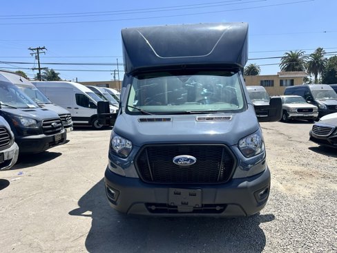 Used 2022 Ford Transit 350 DRW image 2