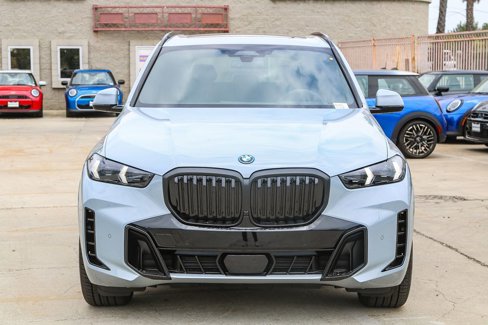 New 2026 BMW X5 xDrive50e w/ M Sport Package image 2