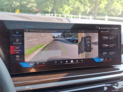 New 2026 BMW X7 M60i w/ Executive Package image 16