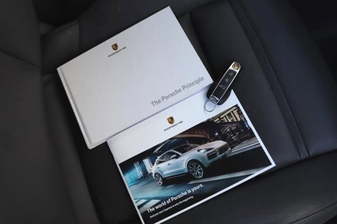 Used 2021 Porsche Cayenne image 86