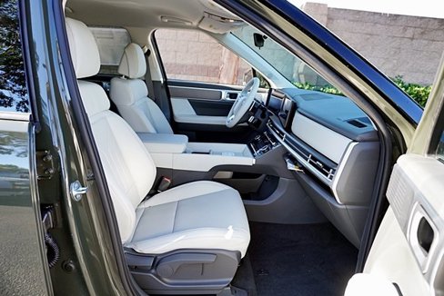 New 2026 Hyundai Santa Fe SEL image 14