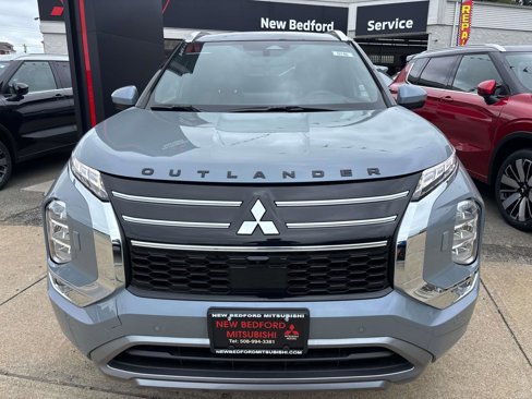New 2025 Mitsubishi Outlander SEL image 2