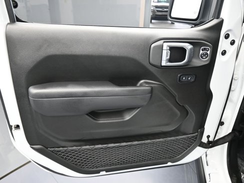 Used 2024 Jeep Gladiator Rubicon image 12