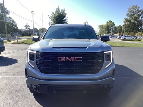 New 2026 GMC Sierra 1500 Elevation image 9