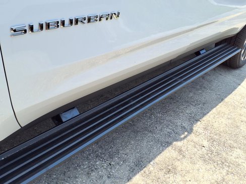 New 2025 Chevrolet Suburban High Country image 26