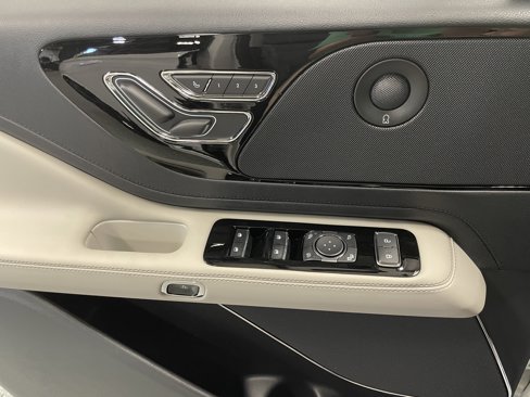 New 2025 Lincoln Aviator Reserve image 22