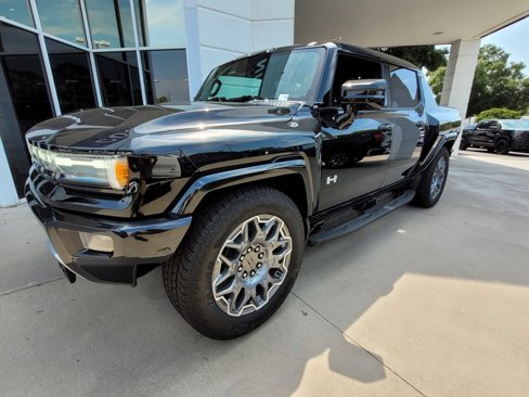 New 2025 GMC Hummer EV 3X image 2