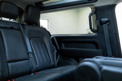 Used 2021 Land Rover Defender 90 First Edition image 66