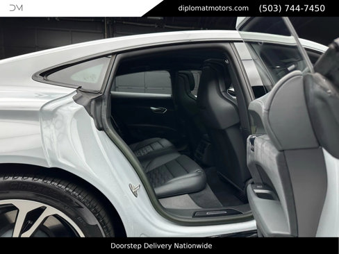 Used 2023 Audi e-tron GT Prestige w/ Prestige Package image 22
