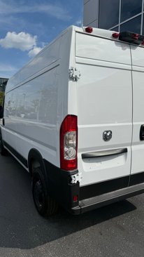 Used 2025 RAM ProMaster 2500 w/ Safety Group image 7