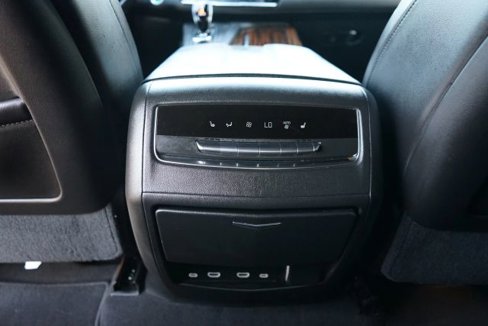 Used 2021 Cadillac Escalade Premium Luxury w/ LPO, Illumination Package image 39