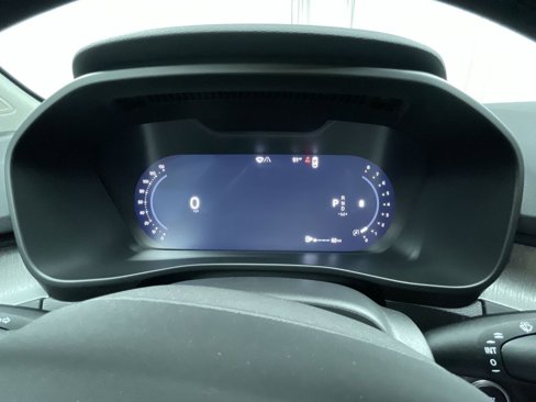 New 2026 Volvo XC40 B5 Plus w/ Protection Package Premier image 9