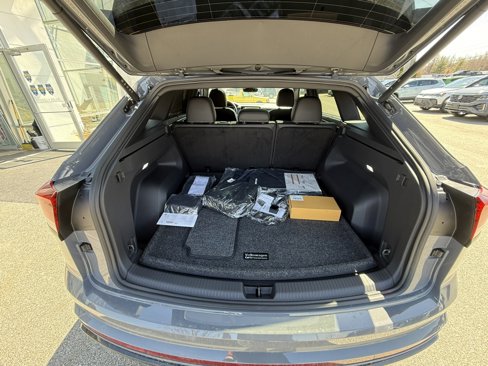 New 2025 Volkswagen Atlas Cross Sport SEL R-Line image 22