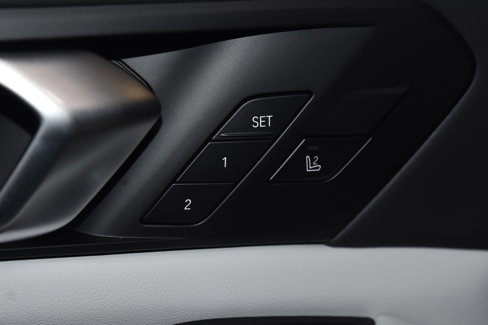 New 2026 BMW X5 M60i image 4