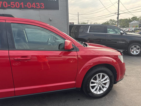 Used 2017 Dodge Journey SXT w/ Comfort/Convenience Group image 10
