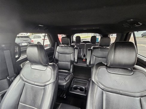 Used 2020 Ford Explorer ST image 22