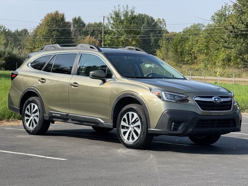 Used 2022 Subaru Outback Premium image 6
