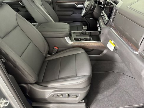New 2026 GMC Sierra 1500 SLT w/ SLT Premium Plus Package image 11