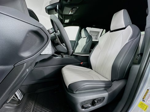 New 2025 Lexus TX 500h AWD image 22