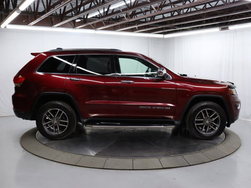 Used 2018 Jeep Grand Cherokee Limited image 8