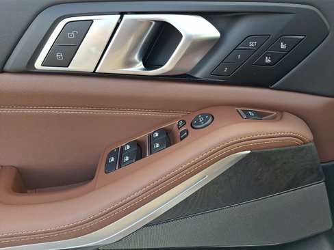 New 2026 BMW X5 xDrive40i image 8