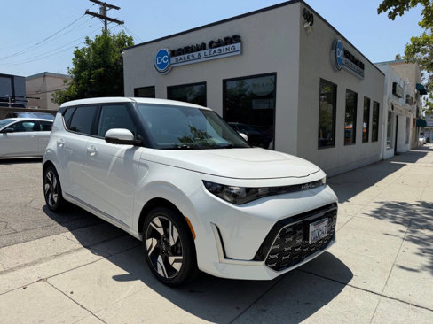 Used 2023 Kia Soul GT-Line image 2