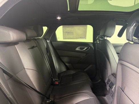 New 2026 Land Rover Range Rover Velar S image 30
