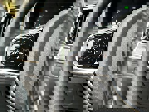 New 2026 Volvo XC90 B6 Ultra image 11