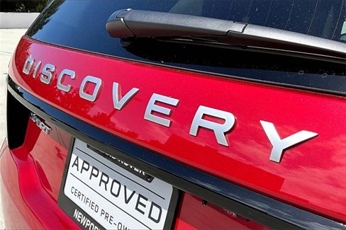 Used 2024 Land Rover Discovery Sport S image 7