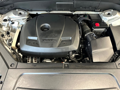 Used 2019 Volvo XC90 T6 Momentum image 52