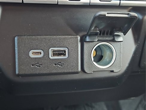 Used 2023 GMC Sierra 2500 SLE w/ SLE Value Package; image 22