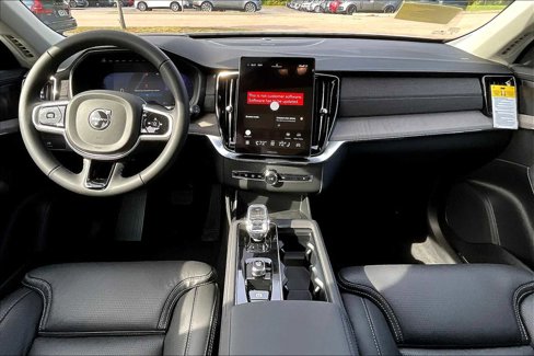 New 2026 Volvo XC90 B6 Ultra w/ Protection Package Premier image 7
