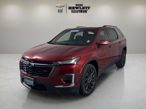 Certified 2023 Chevrolet Traverse RS image 1