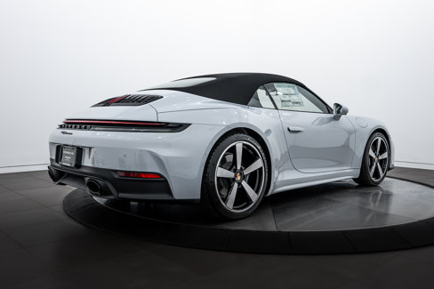 New 2026 Porsche 911 Carrera image 25
