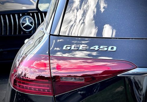 New 2026 Mercedes-Benz GLE 450 4MATIC image 9