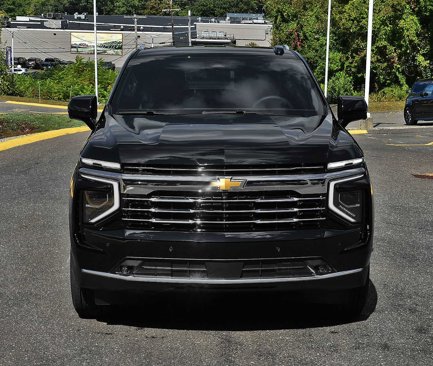 New 2026 Chevrolet Suburban LT w/ Comfort Package image 5
