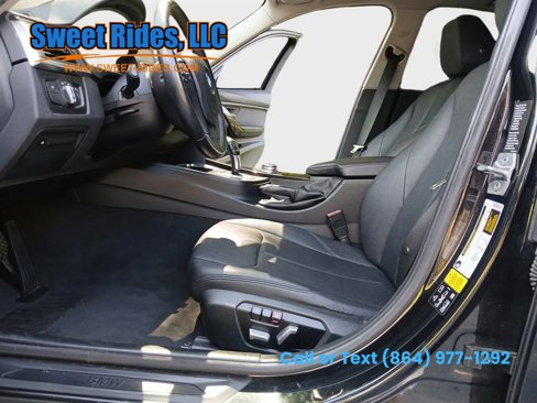 Used 2018 BMW 320i xDrive Sedan image 9
