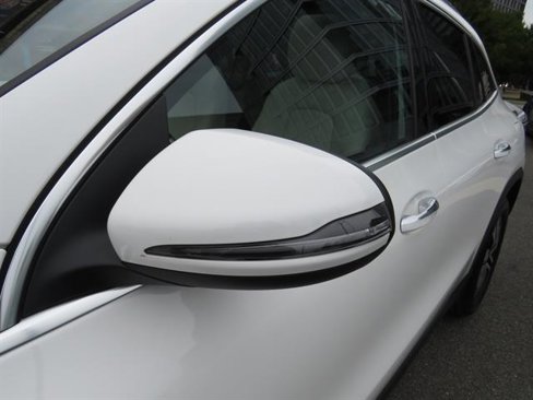 Certified 2025 Mercedes-Benz GLA 250 4MATIC image 27